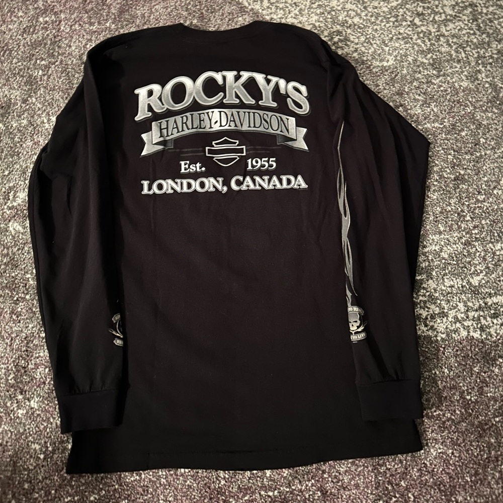 Harley-Davidson Black Long Sleeve Tee with Graphic Design - Picture 6 of 8